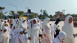 MANASIK HAJI ANAK TK MASJID BAITUL IZZAH KOTA BENGKULU [upl. by Heyde]