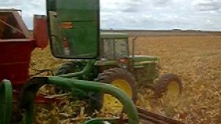 Harvesting on Controlled Traffic with hopper on chaser bin [upl. by Sedlik501]