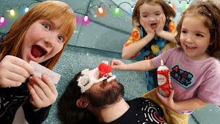 CRAZY CHRiSTMAS CHALLENGES Adley Niko amp Navey play Santa Says Reindeer Dad and Fun Family Games [upl. by Nolrev]