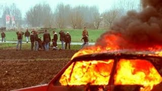 1997 De slag bij Beverwijk tussen hooligans van Ajax en Feyenoord [upl. by Roda]