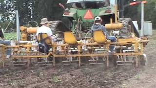 Retractable Blade Cultivator Weed Em and Reap [upl. by Iteerp]