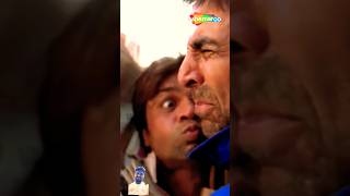 Ye khabar akhbaar me bhi chap gayi  Bhaagam Bhaag  Shakti kapoor Rajpal Akshay Kumar shorts [upl. by Eisseb]