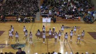 Eastlake Cheer at BBall vs Redmond Jan 16 2009 [upl. by Bocyaj]