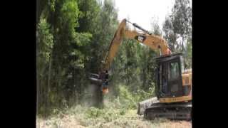 Trituradora forestal para excavadoras y retroarañas [upl. by Orteip]