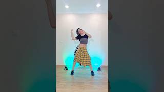 TIK TAK  ILLIT  Dance Cover 💖 illit dancecover [upl. by Auhso560]