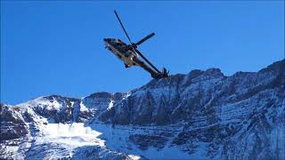 スイスのアクサルプエアショー Fliegerschiessen AxalpThe Axalp airshow in Switzerland [upl. by Leonelle]