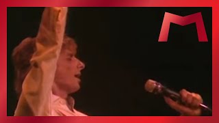 Barry Manilow  I Write The Songs Live from the 1984 BBC Special Manilow Magic [upl. by Ecirtal]