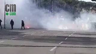 RomaLazio scontri fra ultras in zona Olimpico interviene la polizia [upl. by Urbannai]