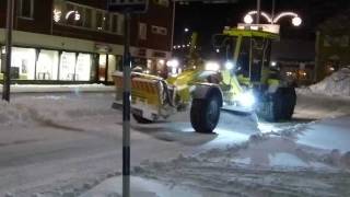 Veekmas FG 2327S amp Volvo L70C Isrivning  iceremoval Snöröjning snowclearing [upl. by Phillane]