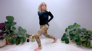 Kort Flöde för Bröstryggen  Sensing Yoga [upl. by Inverson342]