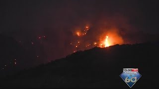 HAPPENING NOW Growing Tenderfoot Fire near Yarnell prompts evacuation grows to over 600 acres [upl. by Aleunam]