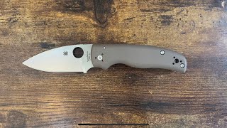 The Spyderco Shaman review 15V [upl. by Lorenza939]