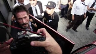 John McAfee expulsé du Guatemala vers les EtatsUnis [upl. by Serica778]