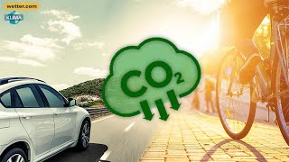 Auto Bahn oder Rad So sparst du CO2 unterwegs [upl. by Sunny971]