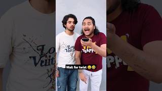 Pareshan maat Karo 😅🤣 wait for twist 😅  RJ Naved shorts funny viral [upl. by Luy]