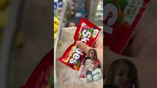 Chij launga main bhi paise de do candy funny [upl. by Sedicla877]