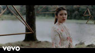 Tiara Andini  Usai Official Music Video [upl. by Annazus]