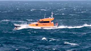 Pilot launch Torquay off Point Lonsdale Victoria Australia [upl. by Hannaj]