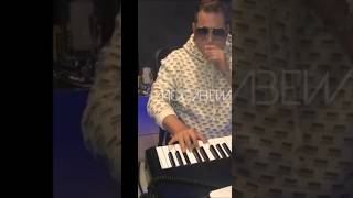 Scott Storch making Banger Beats on the Keys 🔥 [upl. by Arramat]