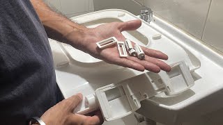 Toilet Seat Cover Fitting  How to Install Soft Close Toilet Seat Cover [upl. by Guillemette]