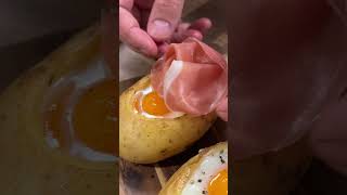 🥔 PATATE al CARTOCCIO ripiene di UOVA e PROSCIUTTO CRUDO🔥🔥 Shorts adv [upl. by Assiroc253]