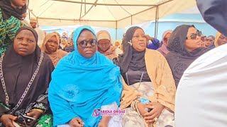 MOMENT ALHAJA KAFILAT KAOLA ARRIVE TO THE RESIDENCE OF LATE ALH RUKAYAT GAWAT IN OGUDU LAGOS [upl. by Wennerholn]