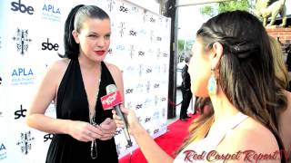 Pauley Perrette at the 13th annual quotThe Envelope Pleasequot Oscar Viewing Party PauleyP [upl. by Remy]