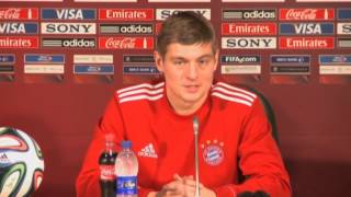 Guangzhou Kroos ganz offen quotKenne nur den Trainerquot  FC Bayern München bei der FIFA KlubWM [upl. by Phyl]