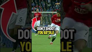 Rio Ferdinand really told Ronaldo to not shoot💀 bro then scored the best pl goal ever😱 [upl. by Aneral]