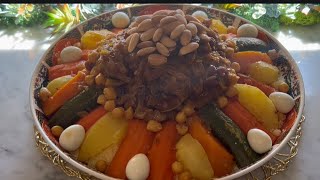 Recette de Couscous aux légumes et Tfayaoignons caramélisés  كسكس باللحم و الخضر والتفاية [upl. by Amalia]