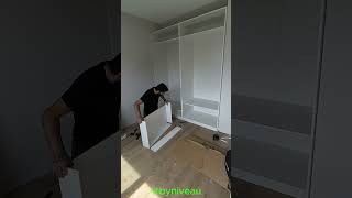 Installation darmoire IKEA à 4 portes ikeahack [upl. by Eicart834]