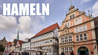 Hameln Altstadt Rattenfänger Glockenspiel Fachwerkhäuser Niedersachsen Deutschland [upl. by Adil60]