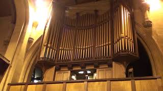 Les Ryan Gives A Guided Tour Of The Organ At All Saints Church Oystermouth Swansea [upl. by Adnocahs633]