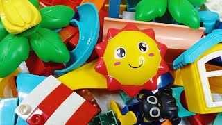 Satisfying building blocks marble run ☆ Build a marble track with lego duplo [upl. by Yema]