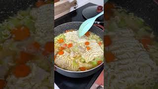 Easy instant noodle soup [upl. by Ailongam]