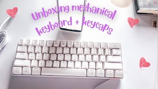 Unboxing Gigaware STK61 Mechanical keyboard ⌨️  keycaps 💜 [upl. by Eecyak]