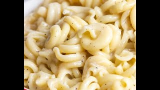 Cacio e Pepe Classic Italian Recipe  Giada De Laurentiis [upl. by Eamanna]