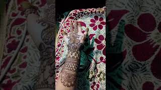 Ek Same photo hai jara dehn se dekhemehndi youtubeshorts or comment me batana [upl. by Rachele]