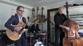 Goldfinger  Oslo Jazz Trio [upl. by Donaugh]