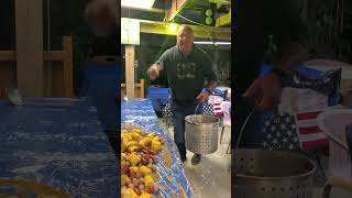 Boiling shrimp in Kentucky Swamp People Style Let’s Eat [upl. by Kampmann]