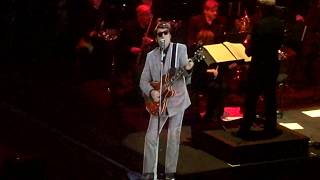 Roy Orbison Hologram  Pretty Woman  In Dreams Tour 2018 [upl. by Blader]