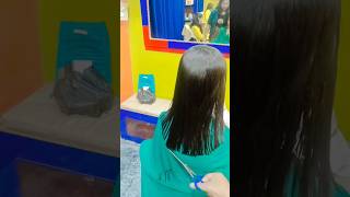 V shape hair cut of my customer 😀 music remix viralvideo classyhair [upl. by Ag]