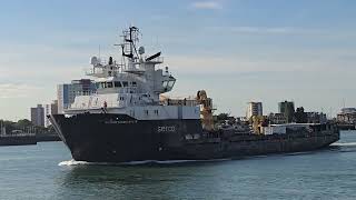 SD Northern River sailing out of Portsmouth harbour on its way to Devonport [upl. by Aihsar700]