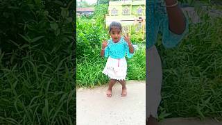 Dekhna o rosia jai re mon puriya🤭Danceshortsytshortstrendingbollywoodfilmviral [upl. by Oos]