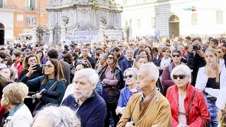 Contro la mattanza dei giovani i cittadini in piazza [upl. by Cullen662]