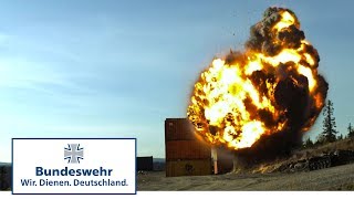 Eurofighter im Angriff mit 500 Kilo Bomben  Bundeswehr [upl. by Zug]