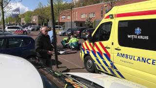 Snorfietser gewond in Poeldijk [upl. by Lorrimor]