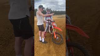 Max Anstie giving Olly some pointers on supercross skills in preparation for Arenacross uk sx ax [upl. by Lorene]