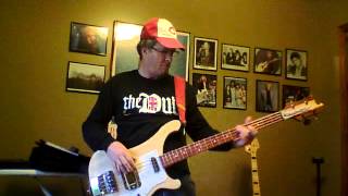 Rikki Dont Lose That Number  Steely Dan bass guitar coverMOV [upl. by Nirag]