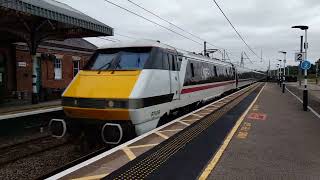 LNER 91106  1D23 1703 London Kings Cross  Leeds 01072024 [upl. by Otrebilif63]